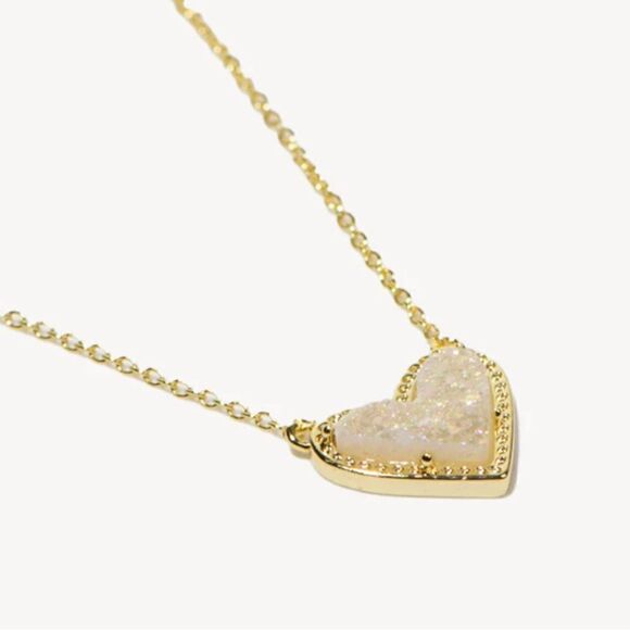 New Kendra Scott Ari Heart Pendant Necklace - Picture 8 of 9
